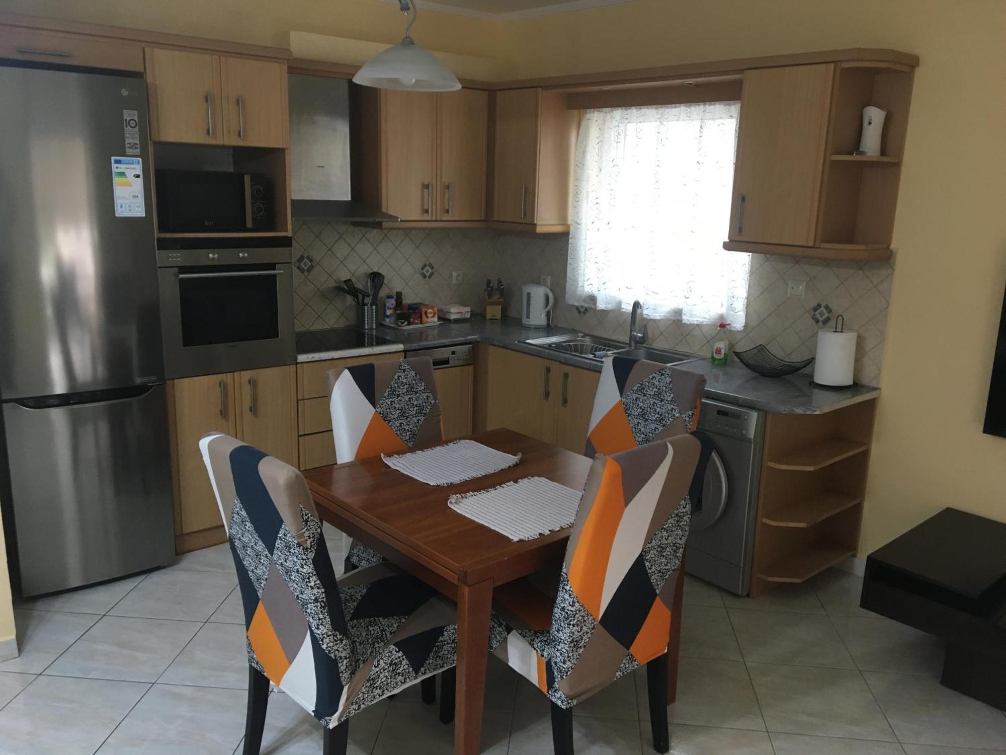 Second Floor Best Stay Афины Экстерьер фото